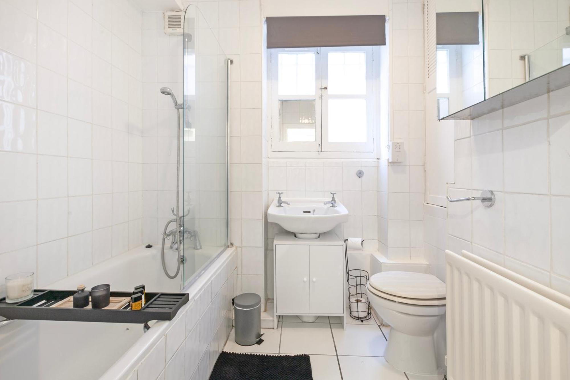 Beautiful One Bedroom Flat In Scott Ellis Gardens London Exterior foto