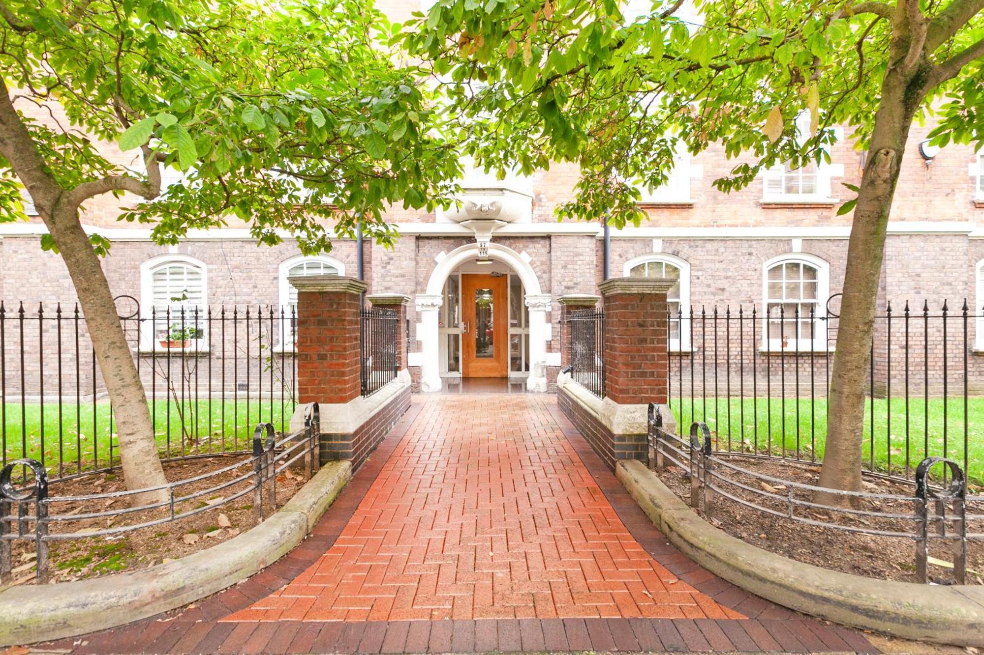 Beautiful One Bedroom Flat In Scott Ellis Gardens London Exterior foto